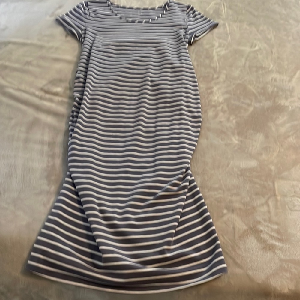 Maternity dress